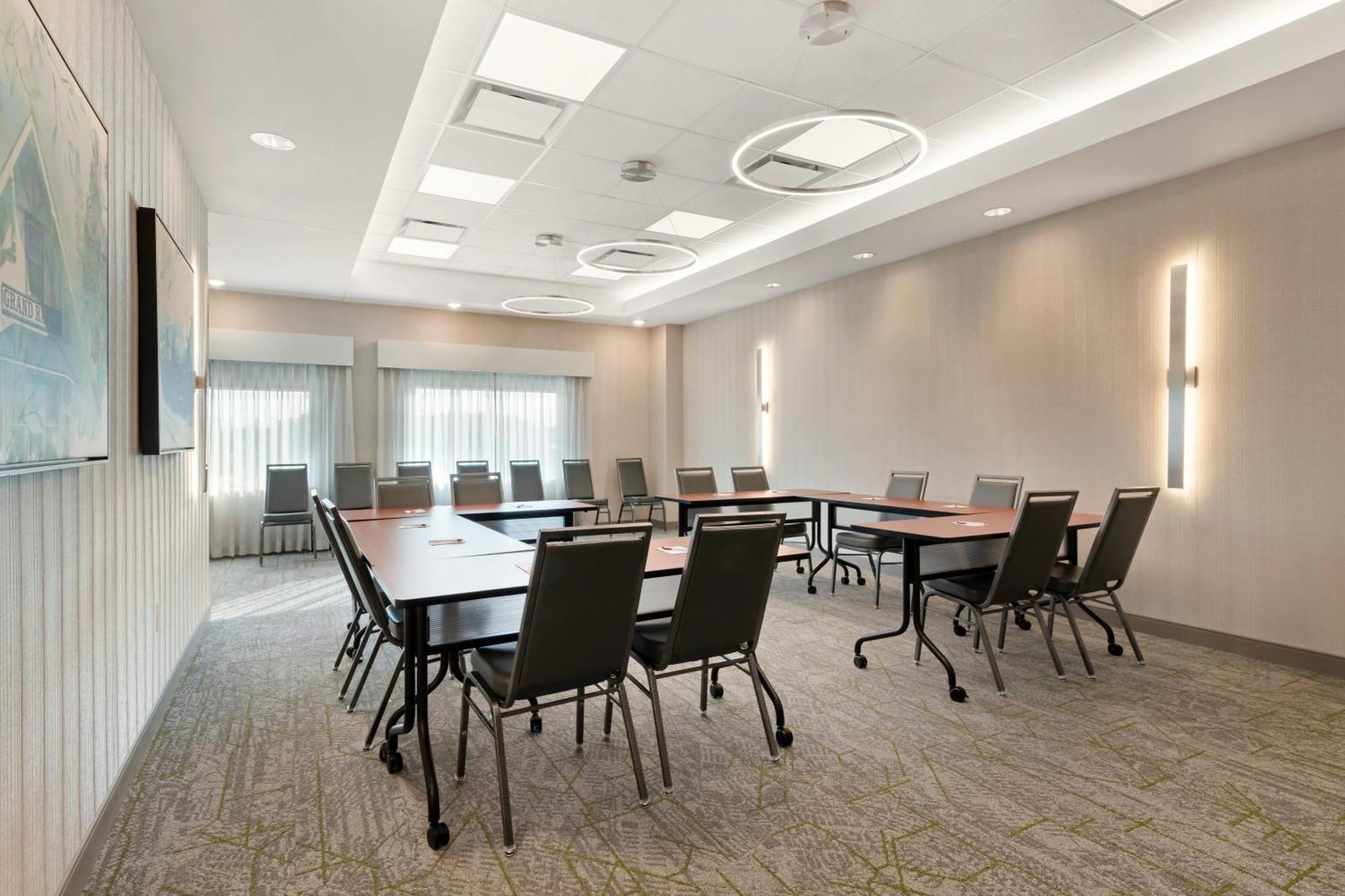 Best Western Plus Grand Rapids Mn 外观 照片